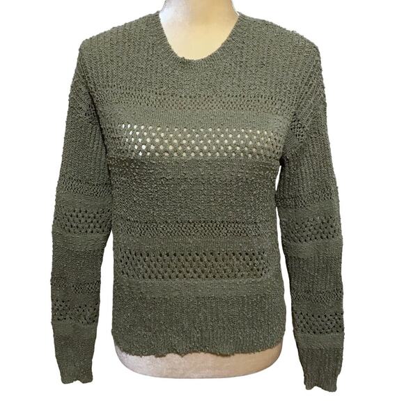 Hooked Up NWT Sage Knit Sweater Juniors XS - Picture 1 of 9